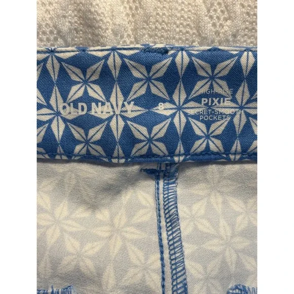 Old Navy Pixie High Rise Shorts Blue White Geometric Starburst Size 8 Womens - Picture 6 of 7
